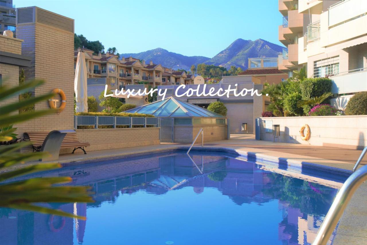 Bay View Luxury Apartment, Amazing Sea View & Pool * Benalmadena