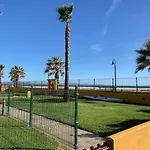 Apartamento Primera Linea De Playa Con Piscina.