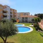 Apartamento Vista A La Piscina Para 6 Personas En Cambrils