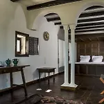 Hotel Castillo De Monda
