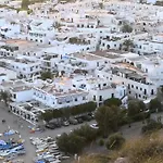 Bayo Lirola Hotel Balisa