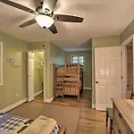 Newland Mountain Cabin Golf And Resort Amenities!