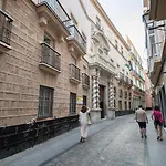 Apartamento Colon En Cadiz