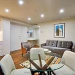 Tandem Torres De Cadiz Suites
