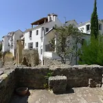 Salvatierra Guest House