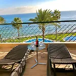 Mi Capricho B17 Beachfront Apartment