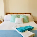 Peaceful Apartment In A Beachfront Complex