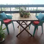 Paseo De Los Castanos Con Vistas