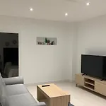 Apartamento 3 Mamia Costa
