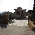 Albarico Retreat