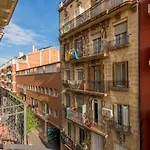 Homenfun Sants With Montjuic Views