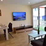 Apartment In Salou Next To The Beach For Families,Wifi