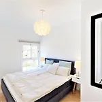 Olimpo - Fuengirola Beachfront Newly Renovated Apartment