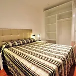 Monaco Apartamentos