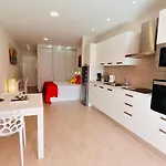 Sun & View Holiday Home