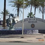 Duquesa Suites Apartment