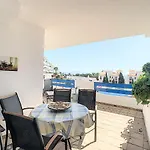 Duquesa Suites Apartment