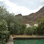 Casas Del Capitan Y Sirena