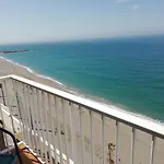 Primera Linea De Playa