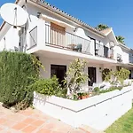 Malagasuite Pool And Tennis Mijas
