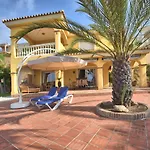 Belvilla By Oyo Casa Esmeralda
