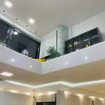 Villa Moderna Con Piscina Privada, Jardin Y Vista Al Mar