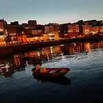 Apartamentos O Almacen