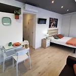 Estudios Placeta Dels Bous - Plaza Constitucion