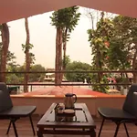 Sunshine Resort