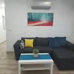 Precioso Atico Con Terraza En Plaza De Andalucia