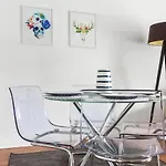 Lovely New Apartment 5 Min Walk Train Station 7 Min To Calafell Beach