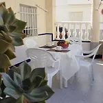 Apartamentos Bajel