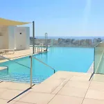 Lujoso Apartamento Nuevo Playa Centro