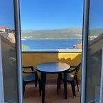 Apartamento En La Playa De Quenxe