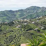 Casa Fernando, Frigiliana Traditional Townhouse With Amazing Views Hansonholiday Rentals
