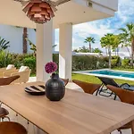 Modern And Luxurious Family Villa Close To The Beach