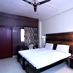 Hotel Peacock