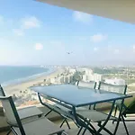La Choza Vip Turquesa En La Serena, Frente Al Mar