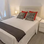 Apartamentos Constitucion By Renthas