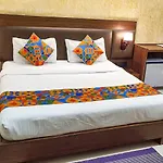 Fabhotel La Pearl