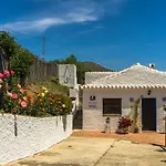 Winehouse With Big Pool, Bbq, Wifi, Close To Malaga