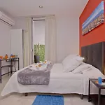 Barcelona City Centre Hostal