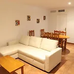 Apto En Residencial El Bosque