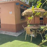 Casabungalow En Complejo Turistico Con Jardin Pr
