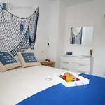 Estudios Centricos Con Vistas Al Mar O A La Ciudad - Especificado En La Descripcion De Las Habitaciones -