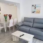 Apartment Next To The Beach