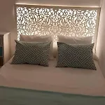 Precioso Apartamento 1ª Linea De Playa Getares