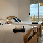 Apartamento Para 7 Personas En Calafell, Barcelona.