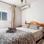 Apartamento Bolonia Luz B