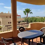 La Cala Live